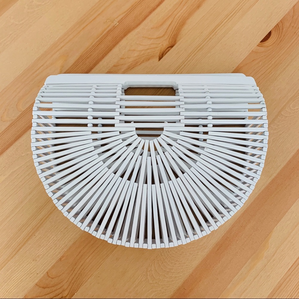 Cult Gaia Ark basket bag white